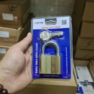 Paddle Brass Lock, Gym Locker Lock with Key, Outdoor Padlock with Long Shackle for Gates, Fences, Toolboxes, and More with Short Shackle or Long Shackle