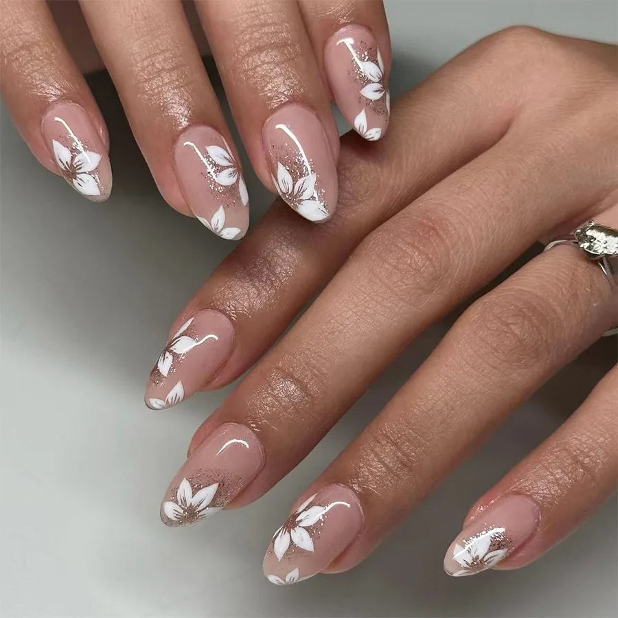 24Pcs Fairy White Flower Fake Nails Pink French Tip Press on Nails Short Square Wearable False Nail for Women Girls DIY Manicure