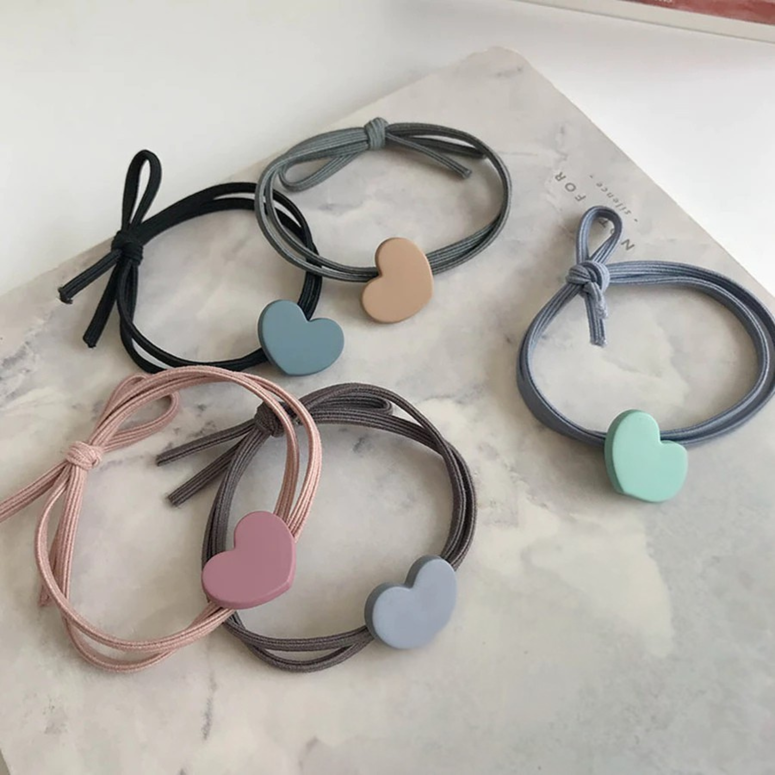 Set Of 5 Pcs Ouchless Elastic Hair Ties , Assorted Neutrals, Pain-Free Hair Accessories for Women, Made for Long-Lasting Braids, Ponytails & More, For Fine Hair