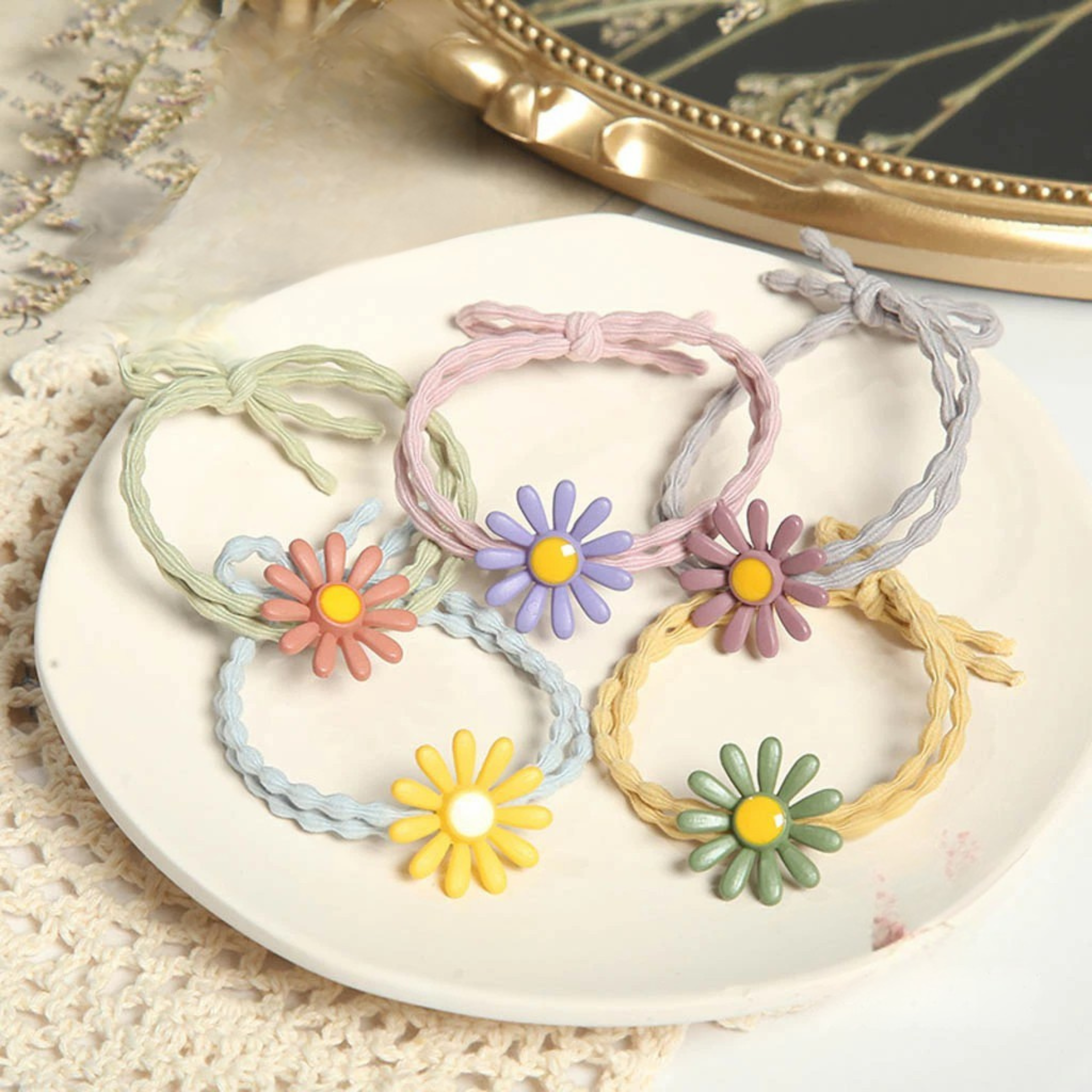 Set Of 5 Pcs Ouchless Elastic Hair Ties , Assorted Neutrals, Pain-Free Hair Accessories for Women, Made for Long-Lasting Braids, Ponytails & More, For Fine Hair