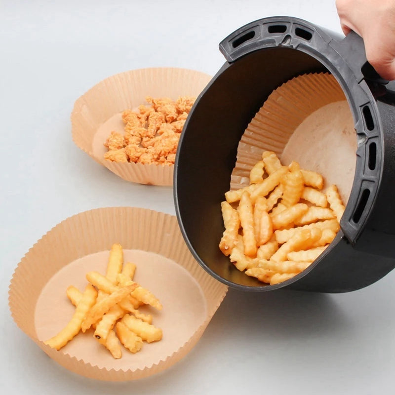 Air Fryer Disposable Paper Liners – Set of 50 Non-Stick, Grease-Proof Baking Sheets (20 cm Diameter) for Easy Clean-Up