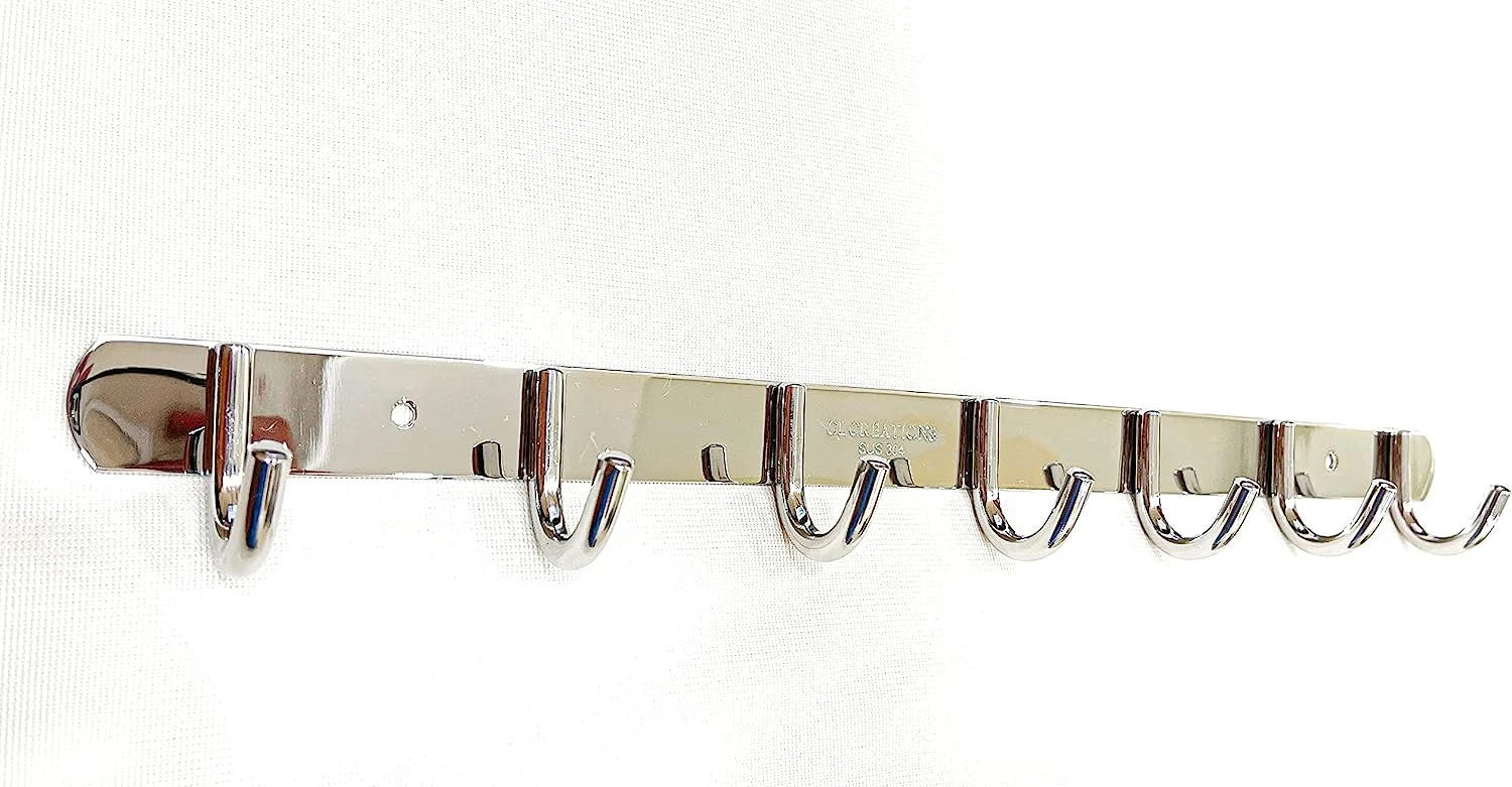 towel bar with hooks
